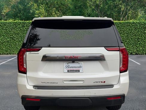 Used 2024 GMC Yukon AT4 w/ AT4 Premium Package image 8