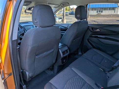 Used 2018 Chevrolet Equinox LT image 25