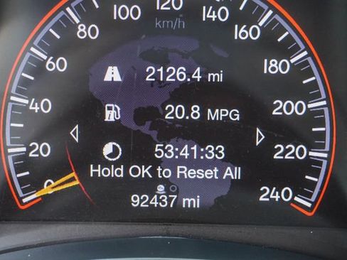 Used 2021 Jeep Grand Cherokee Laredo RWD image 19