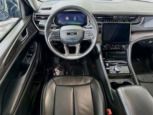 Used 2024 Jeep Grand Cherokee Limited 4xe w/ Luxury Tech Group II image 4