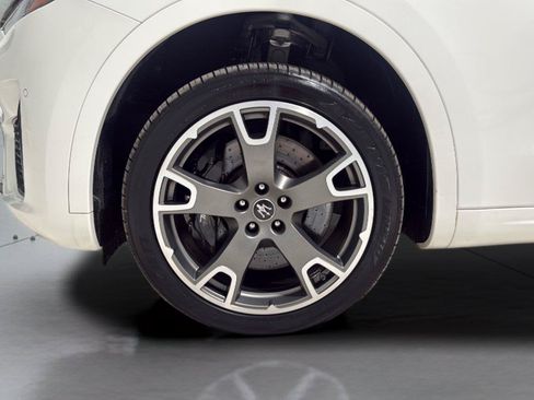 Used 2023 Maserati Levante Modena AWD/4WD image 32