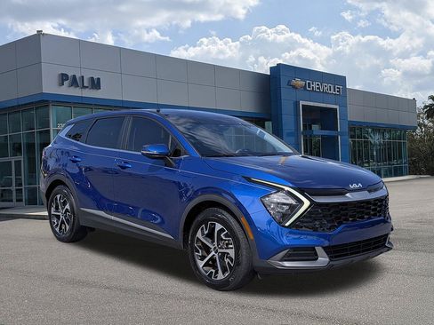 Used 2023 Kia Sportage EX FWD image 1