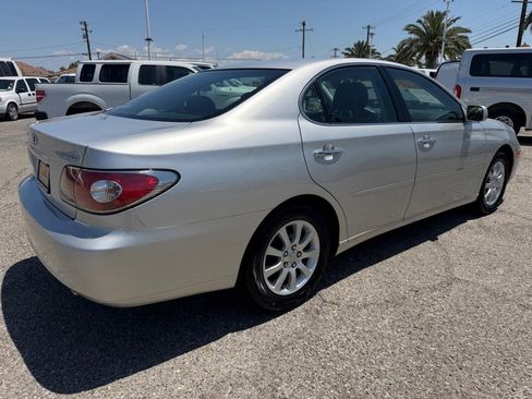 Used 2003 Lexus ES 330 FWD image 6