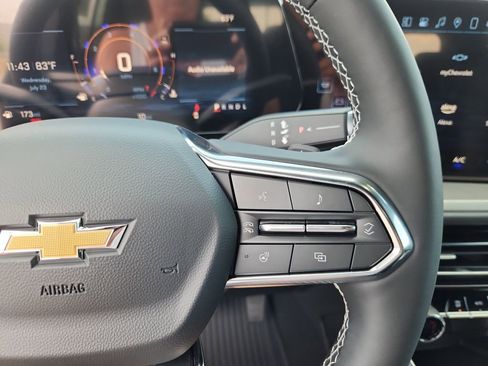 New 2025 Chevrolet Traverse LT w/ Sun and Wheel Package image 20