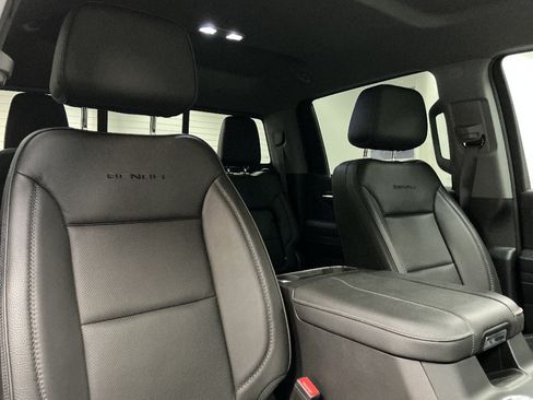 Used 2023 GMC Sierra 1500 Denali AWD/4WD image 41