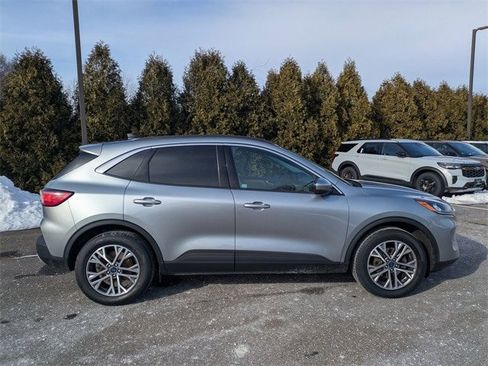 Certified 2022 Ford Escape SEL image 2