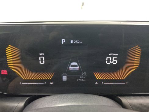Used 2025 Kia K4 FWD image 23