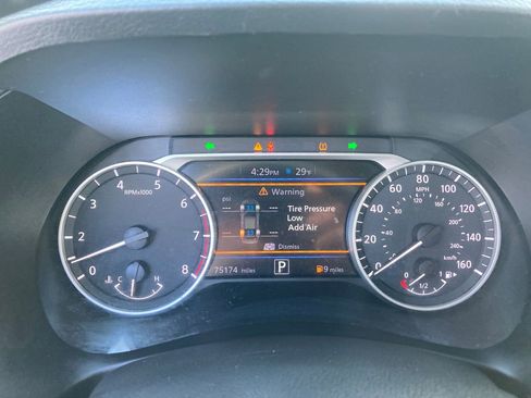 Used 2021 Nissan Sentra SV image 19