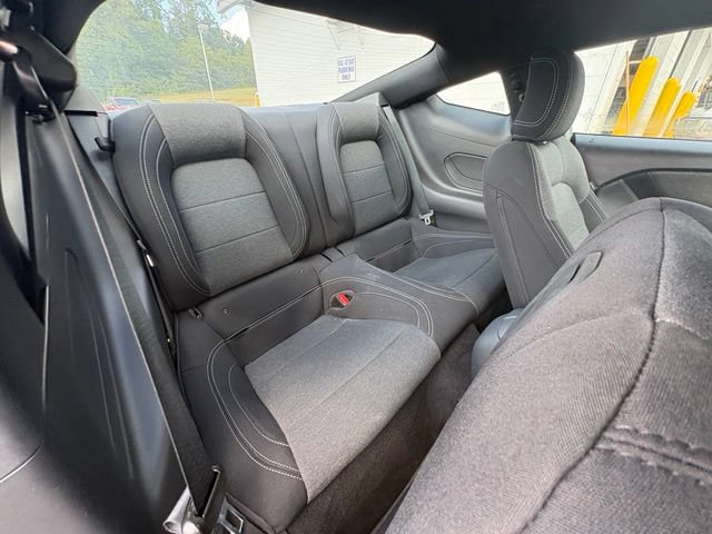 Used 2025 Ford Mustang Coupe RWD image 25
