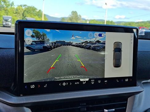 New 2026 Ford Explorer Active AWD/4WD image 18
