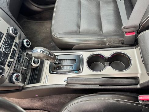 Used 2010 Ford Fusion SEL image 25