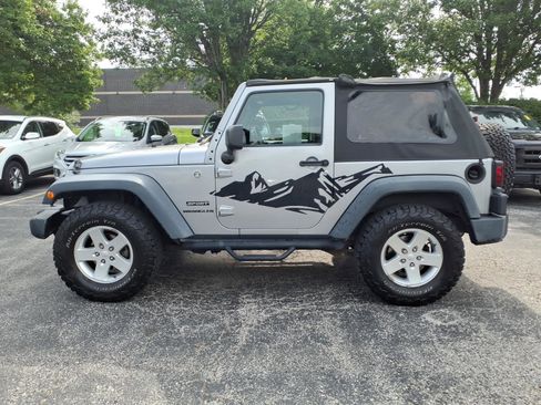 Used 2014 Jeep Wrangler Sport w/ Quick Order Package 24S AWD/4WD image 5
