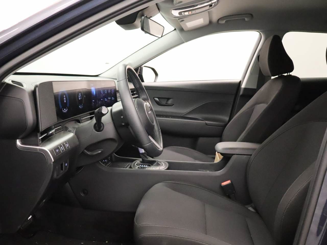 Used 2026 Hyundai Kona SEL Sport FWD image 16