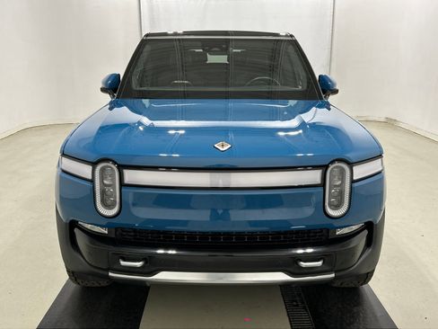 Used 2023 Rivian R1S Adventure AWD/4WD image 8