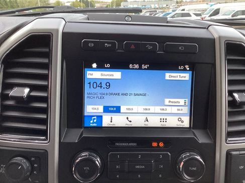 Used 2019 Ford F250 Lariat w/ Lariat Ultimate Package AWD/4WD image 25