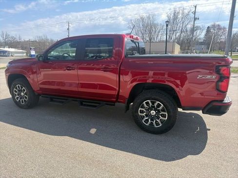 Certified 2024 Chevrolet Colorado Z71 w/ Z71 Convenience Package 2 AWD/4WD image 5