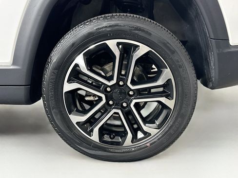 Used 2022 Jeep Compass Limited w/ Sun and Sound Group image 11