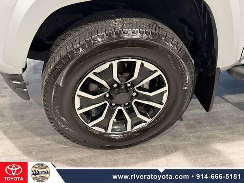 Used 2023 Toyota Tacoma TRD Sport image 10