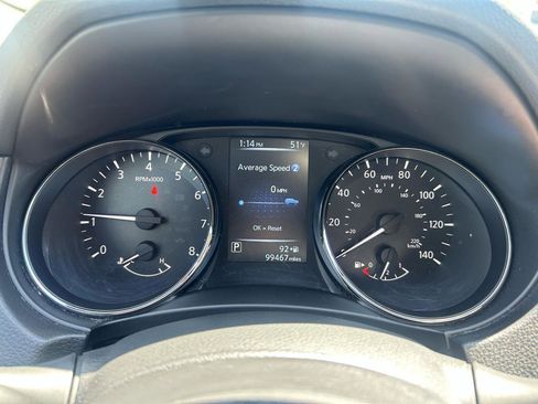 Used 2017 Nissan Rogue SV AWD/4WD image 11