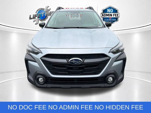 Used 2024 Subaru Outback Premium AWD/4WD image 9