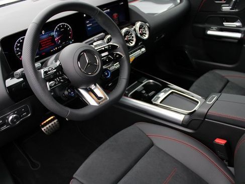 New 2024 Mercedes-Benz GLA 35 AMG 4MATIC image 2