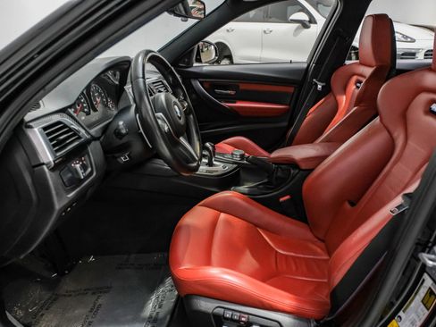 Used 2018 BMW M3 Sedan image 4