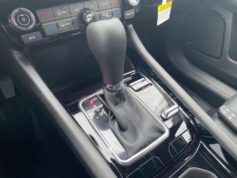 New 2026 Jeep Compass Limited AWD/4WD image 31