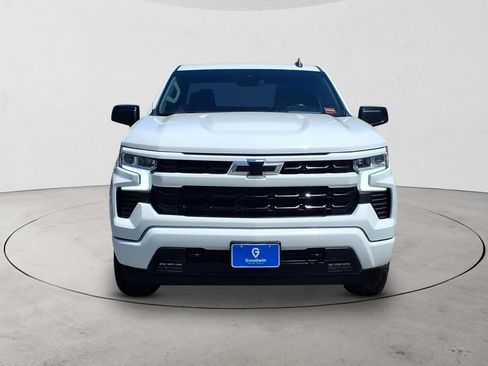 Used 2023 Chevrolet Silverado 1500 RST AWD/4WD image 3
