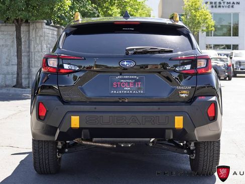Used 2025 Subaru Crosstrek 2.5i Wilderness w/ Crosstrek Mirror Package AWD/4WD image 15