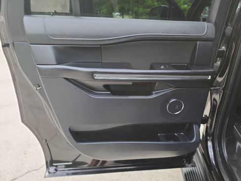 Used 2020 Ford Expedition Max XLT RWD image 29