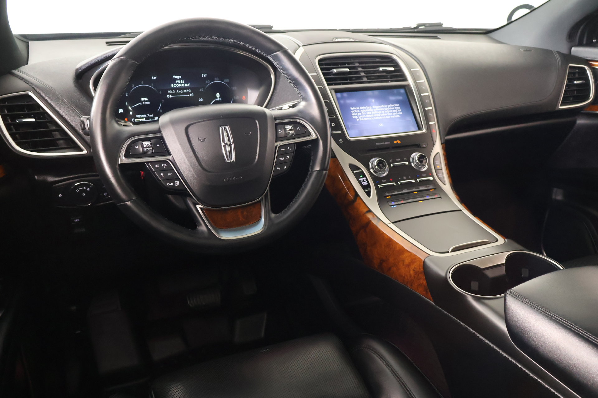 Used 2020 Lincoln Nautilus Reserve w/ Equipment Group 201A AWD/4WD image 2