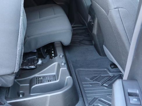 Used 2024 Chevrolet Colorado Trail Boss w/ Advanced Trailering Package image 25