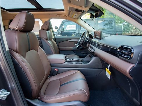 New 2026 Honda Pilot Touring image 17