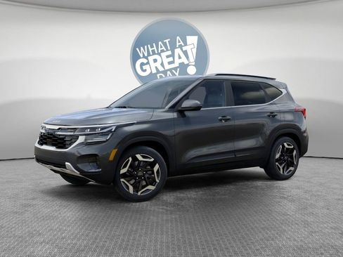 New 2026 Kia Seltos SX w/ SX Sunroof Package image 3