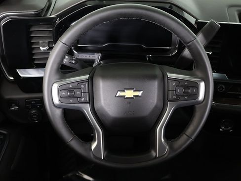 Used 2024 Chevrolet Silverado 1500 LT image 37