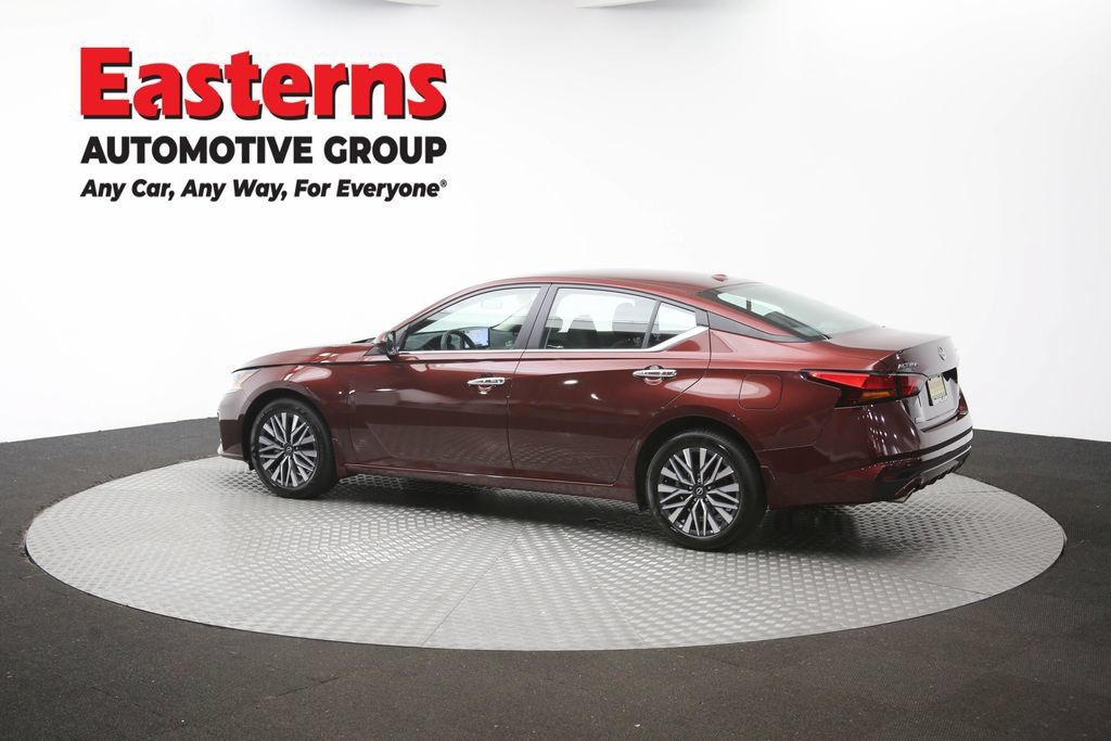 Used 2024 Nissan Altima 2.5 SV w/ SV Premium Package AWD/4WD image 64