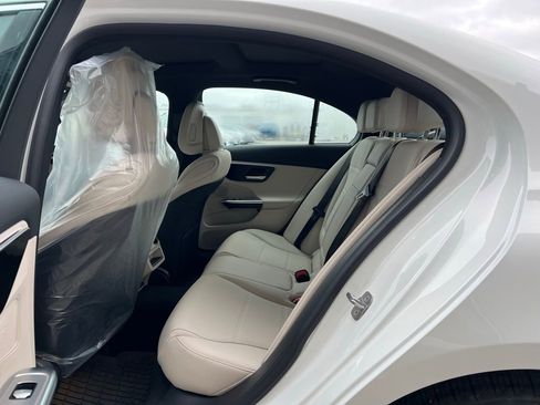 Used 2026 Mercedes-Benz C 300 4MATIC Sedan image 23