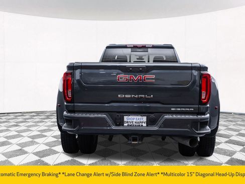 Used 2020 GMC Sierra 3500 Denali w/ Denali Ultimate Package image 11