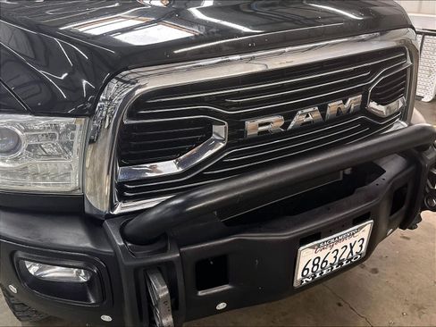 Used 2016 RAM 2500 Limited AWD/4WD image 36
