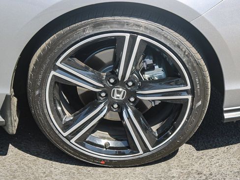 Certified 2025 Honda Accord Sport image 11