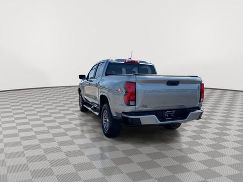 Certified 2024 Chevrolet Colorado LT w/ LT Convenience Package II AWD/4WD image 9