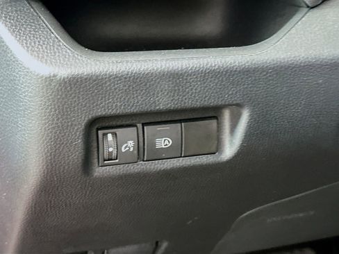 Used 2023 Toyota RAV4 XLE FWD image 11