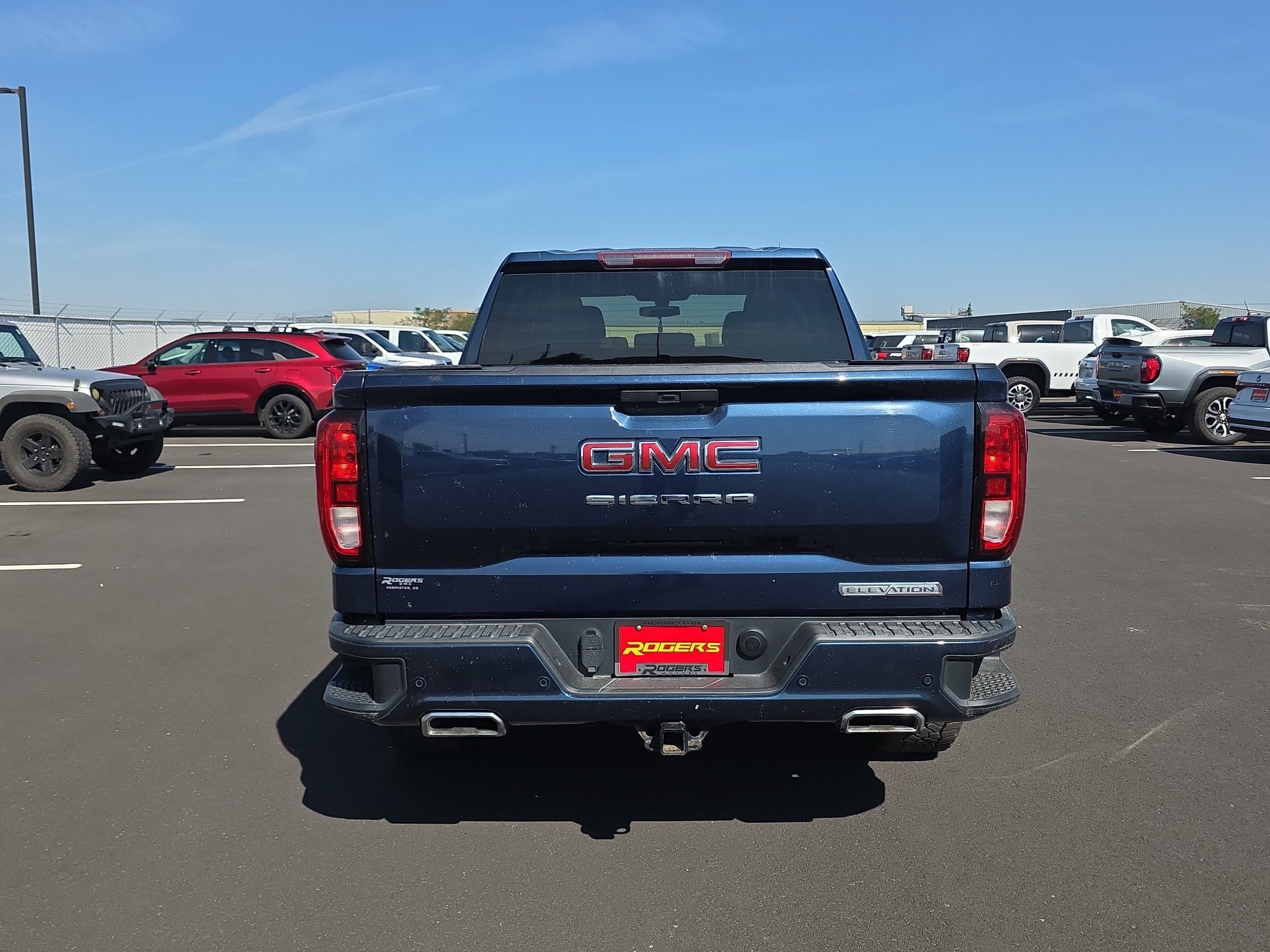 Used 2021 GMC Sierra 1500 Elevation AWD/4WD image 7