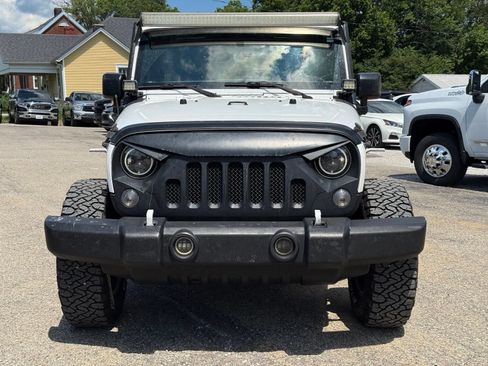 Used 2017 Jeep Wrangler Unlimited Sport w/ Quick Order Package 24S AWD/4WD image 9