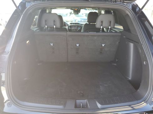 Used 2022 Chevrolet TrailBlazer RS w/ Technology Package image 9