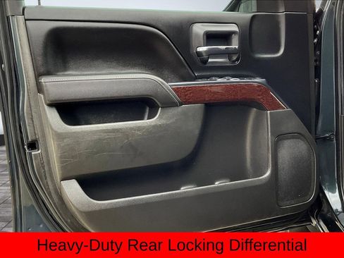 Used 2017 GMC Sierra 1500 SLE w/ SLE Value Package image 28