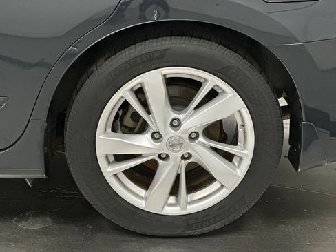 Used 2015 Nissan Altima 2.5 SV w/ Convenience Package FWD image 23