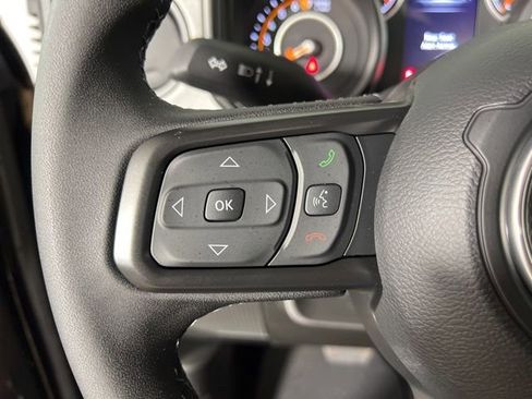 New 2025 Jeep Gladiator Sport AWD/4WD image 15