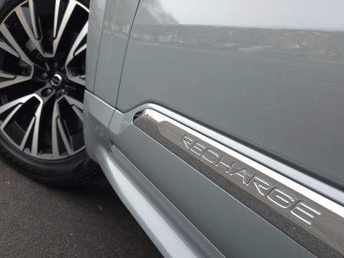 Used 2024 Volvo XC90 T8 Plus image 51