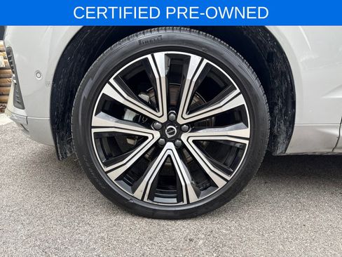 Certified 2023 Volvo XC60 B5 Ultimate w/ Climate Package image 34
